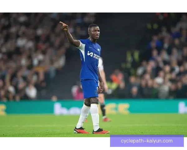 凯塞多职业轨迹：从厄瓜多尔新星到英超中场的稳步成长